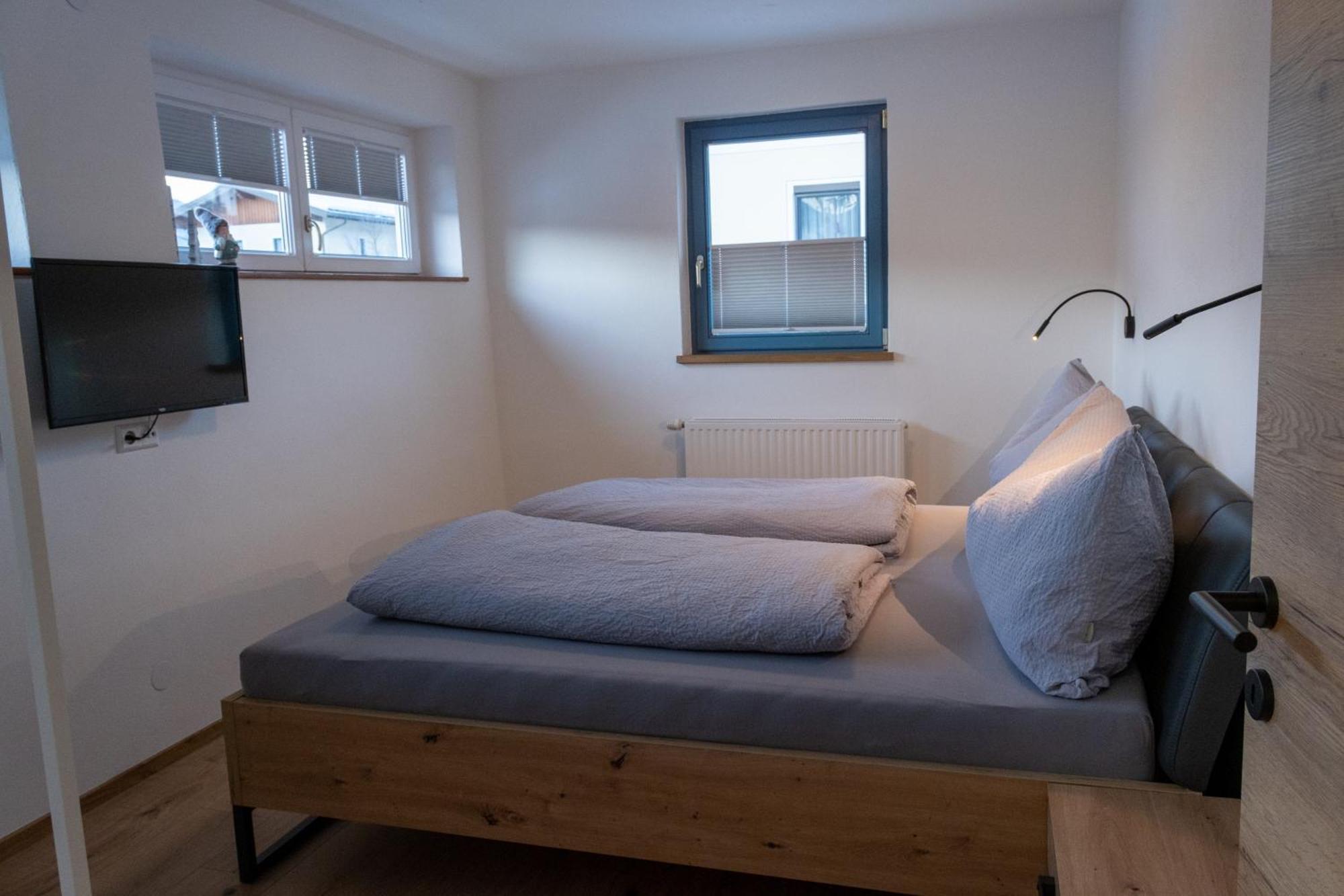 Appartement Ausblick Радщат Екстериор снимка